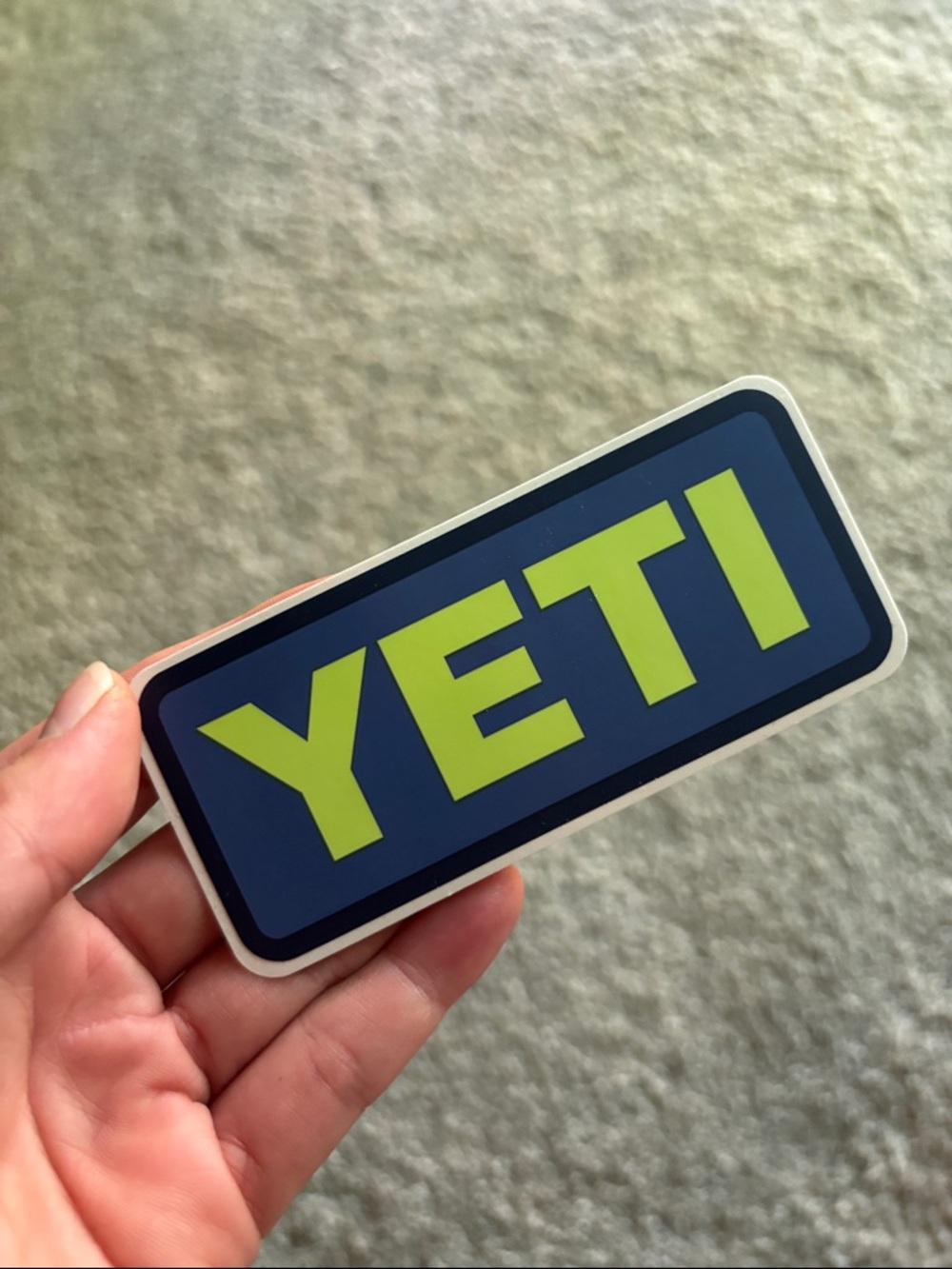 🚎 Yeti Vinyl Sticker - Picture 2 of 3